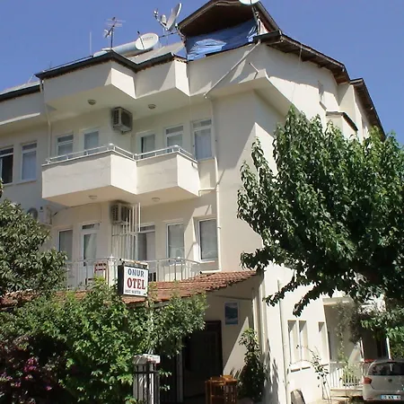 Oda ve Kahvaltı Onur *